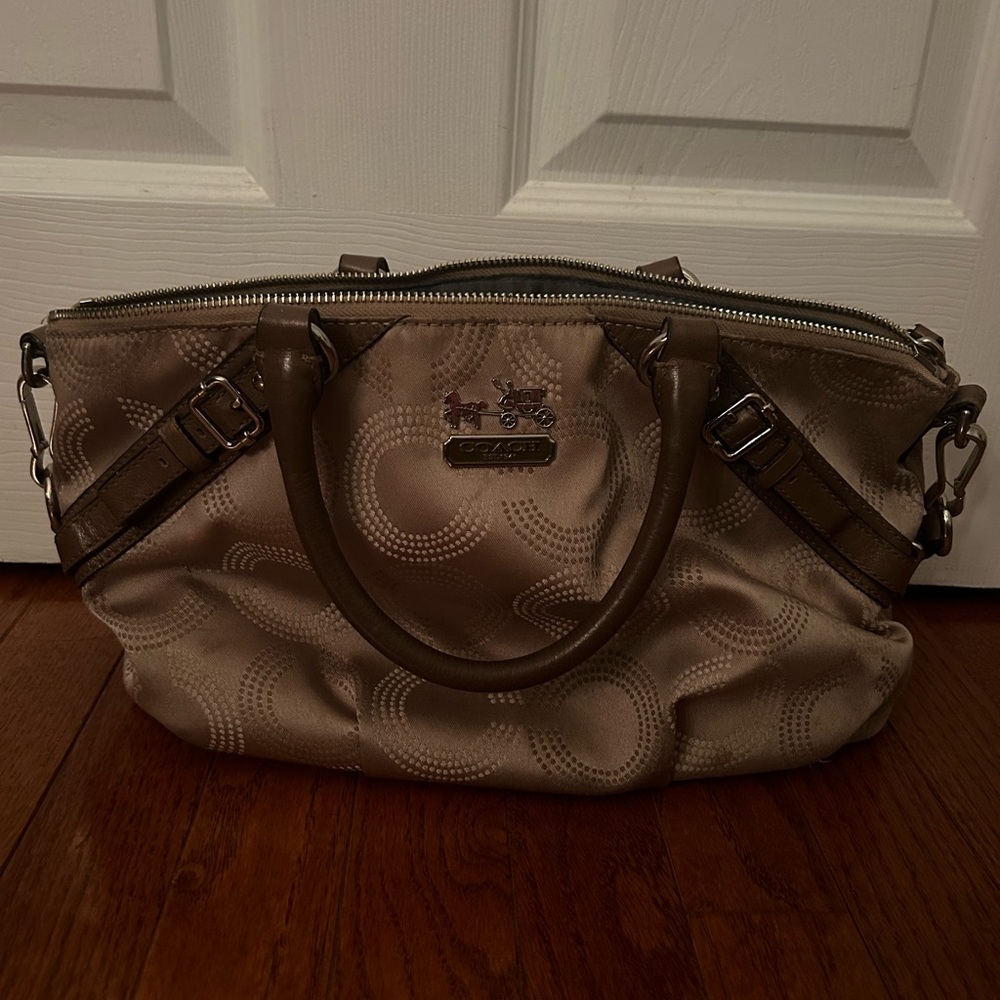 Coach Beige Hand/Shoulder Bag #J1093-15935